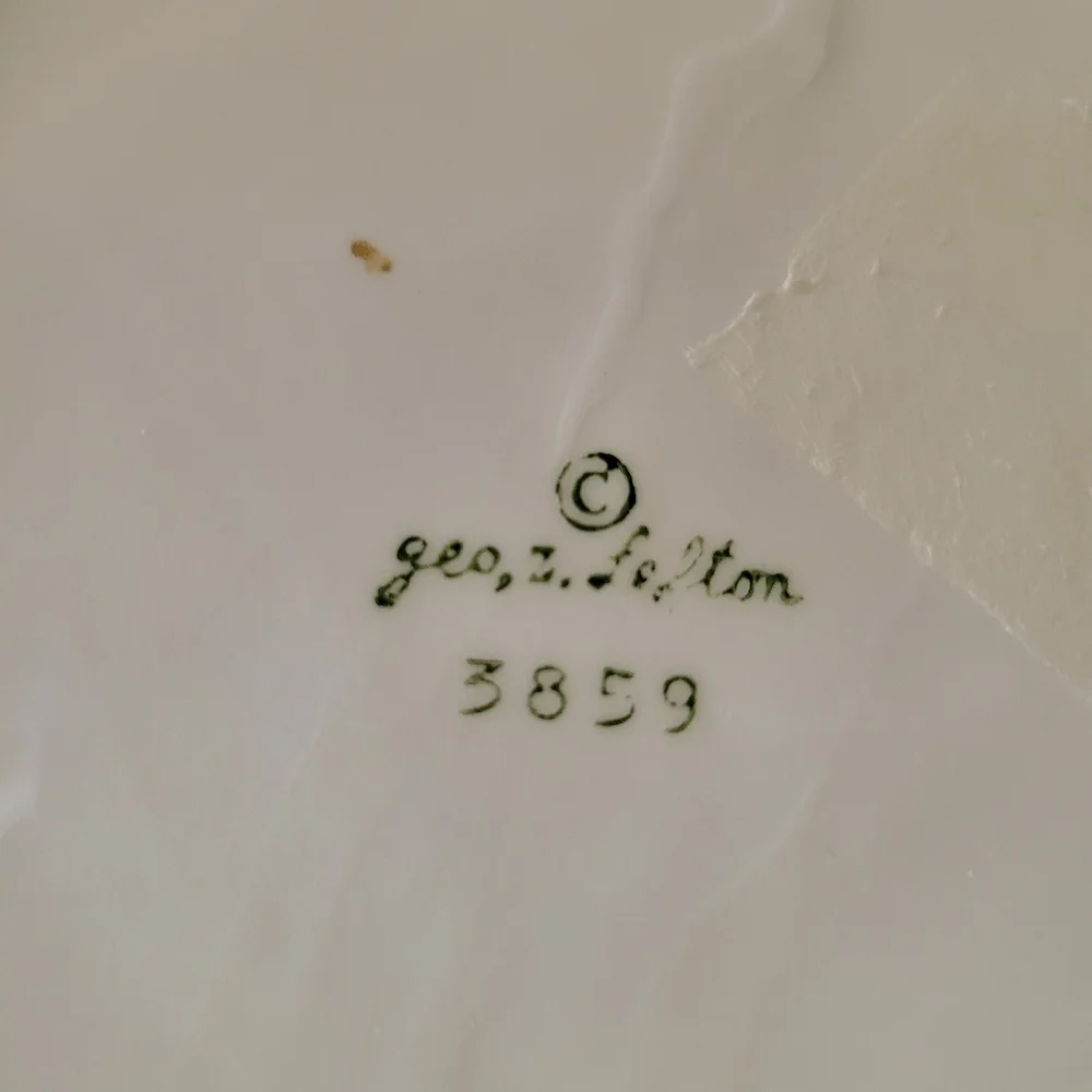Vintage Geo Z Lefton Cookie Jar